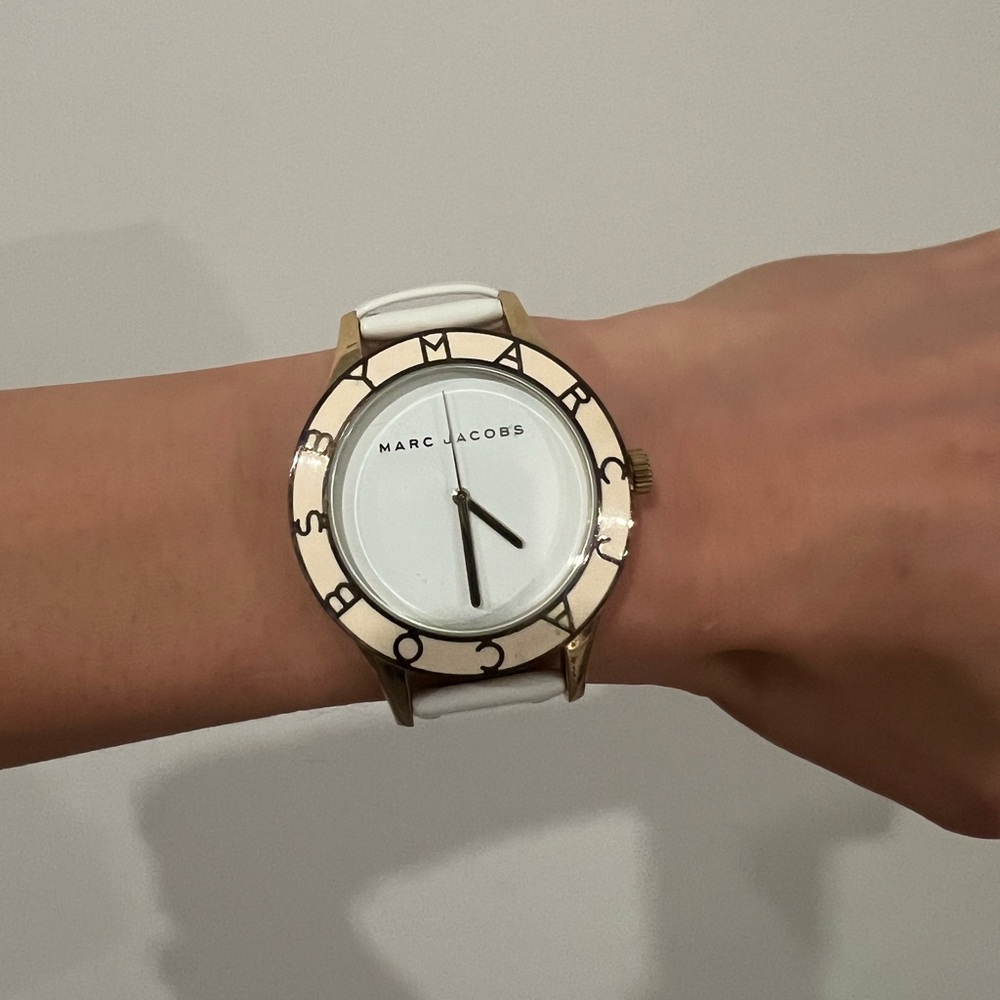 Marc by Marc Jacobs White & Gold Leather Watch